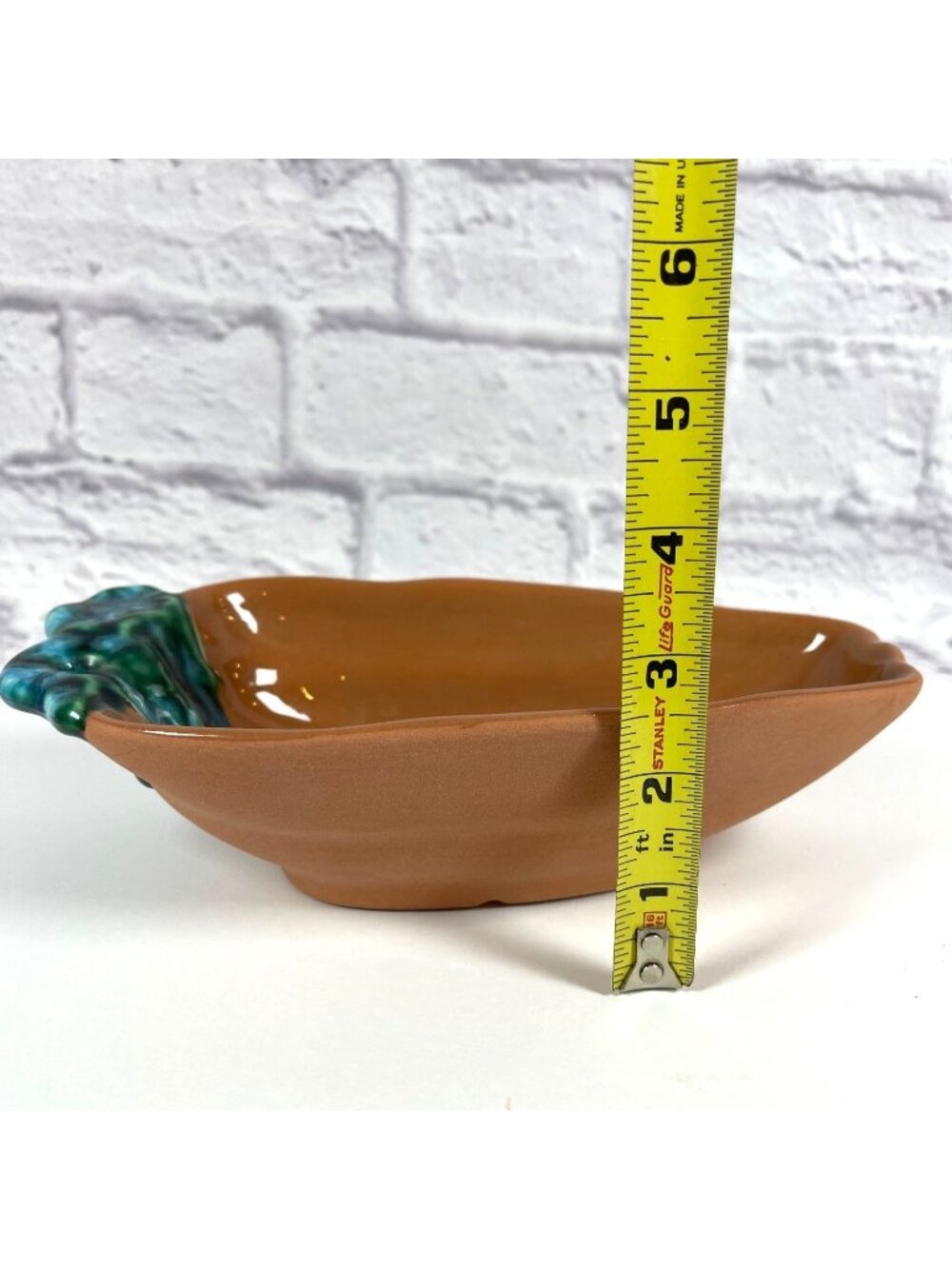 Vintage Ceramic Terracotta Bowl Handcrafted Green Glaze Southwest Chili Pepper - Picture 8 of 11